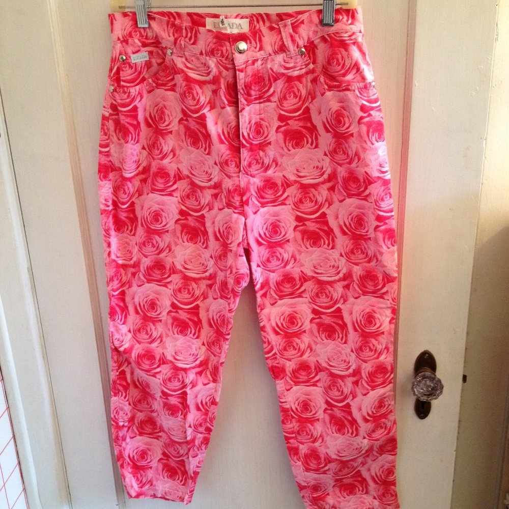 Escada Red/Pink Capri pants Size 38 or US 8